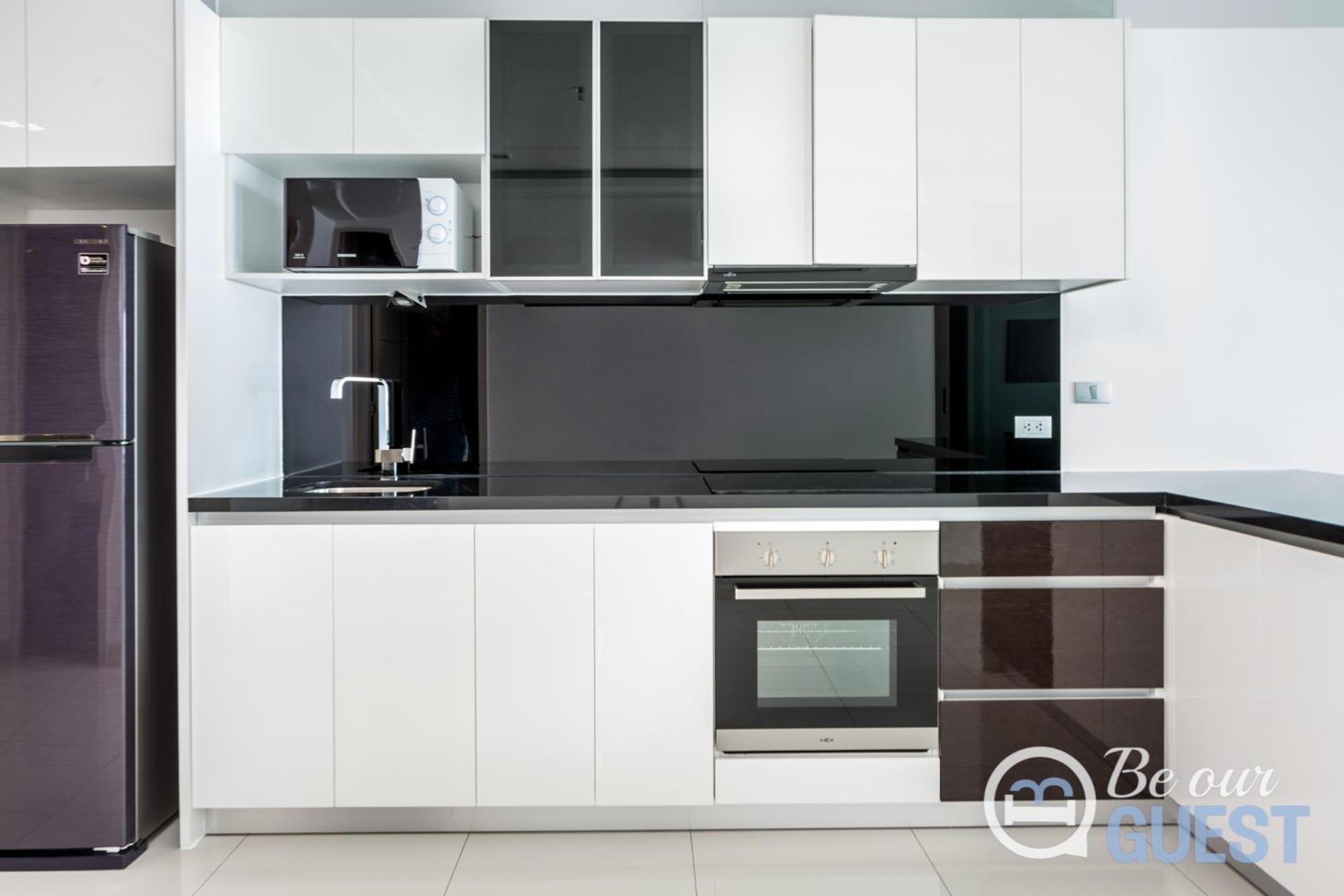 Stunning Sea View Condo On The Beach - Monthly Stay Pattaya Luaran gambar