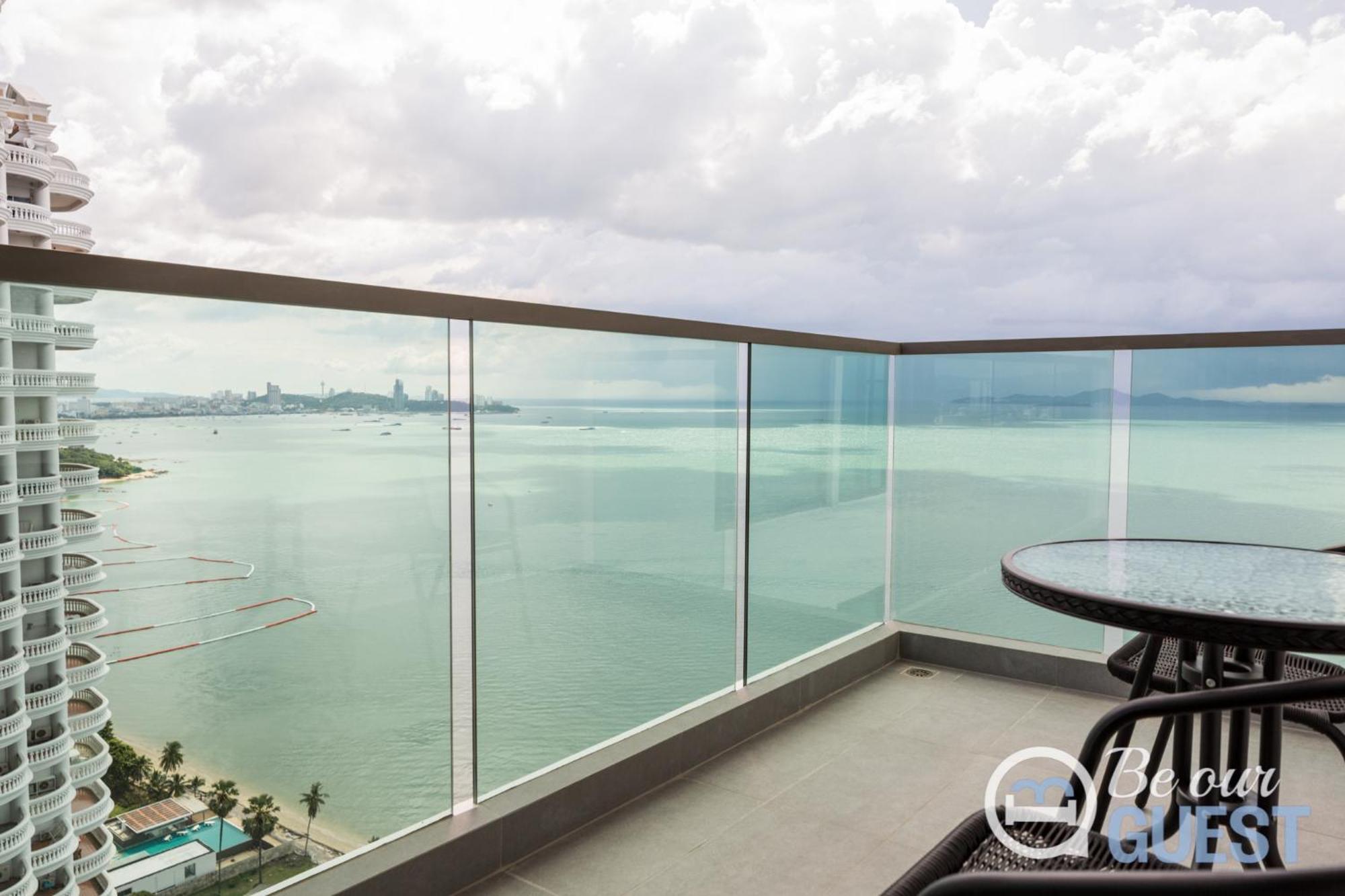 Stunning Sea View Condo On The Beach - Monthly Stay Pattaya Bilik gambar